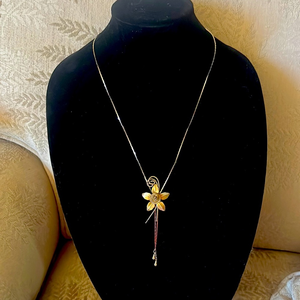 1940’s vintage gold necklace